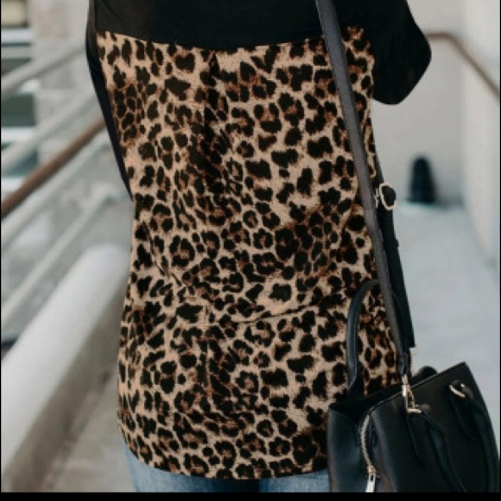 Black and Leopard Long Sleeve Top - Picture 2 of 4